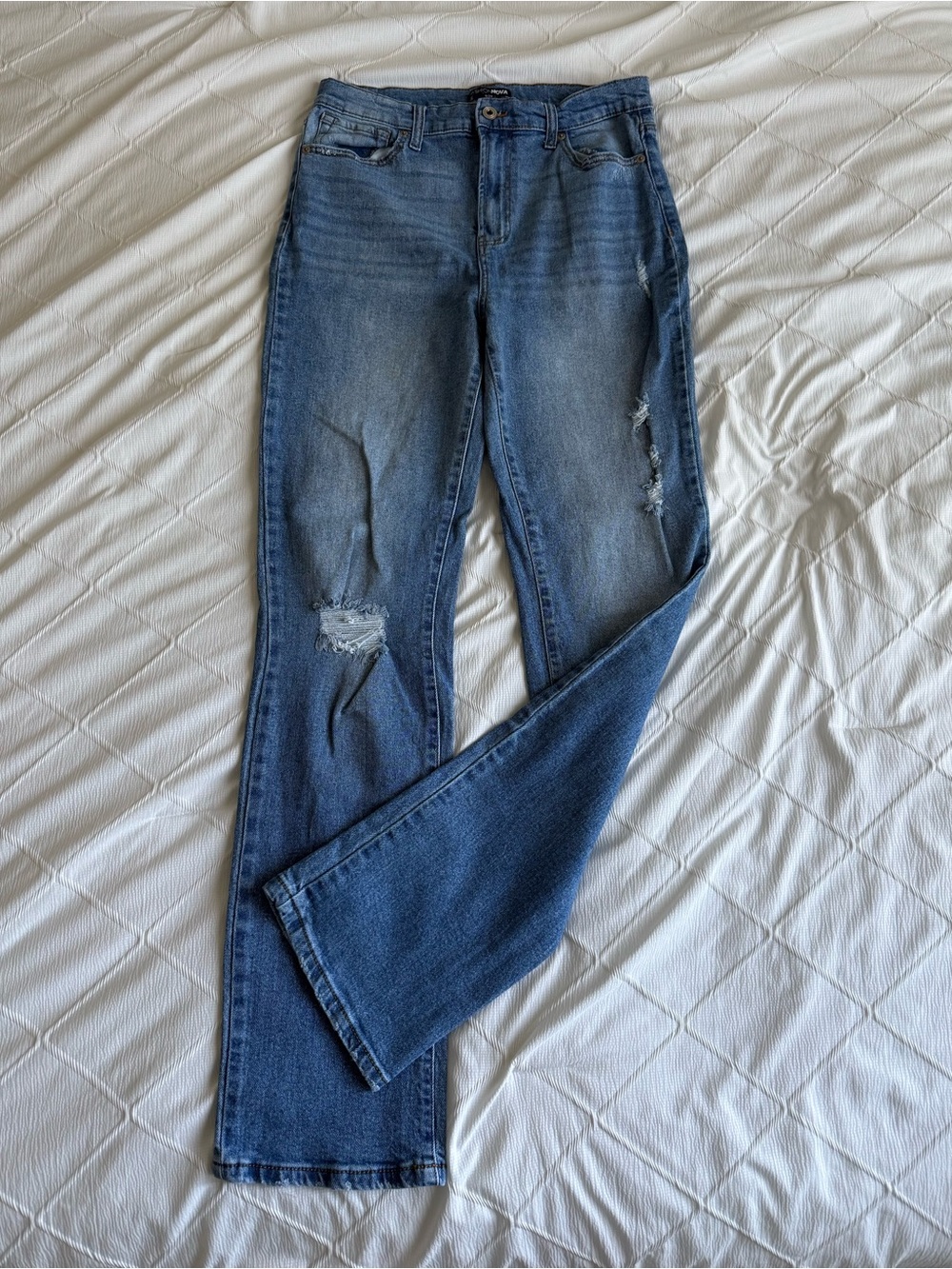 Fashion Nova Ladies Straight Leg Denim